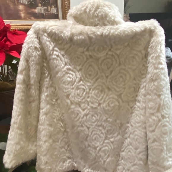 Dollhouse  Coat Brand new with tag. - Picture 2 of 5